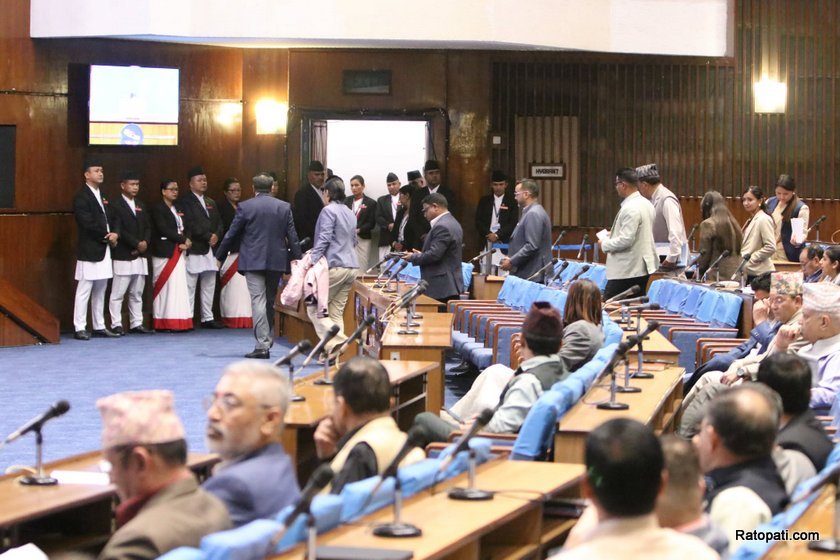 रास्वपा र राप्रपाद्वारा प्रतिनिधिसभा बैठक बहिस्कार