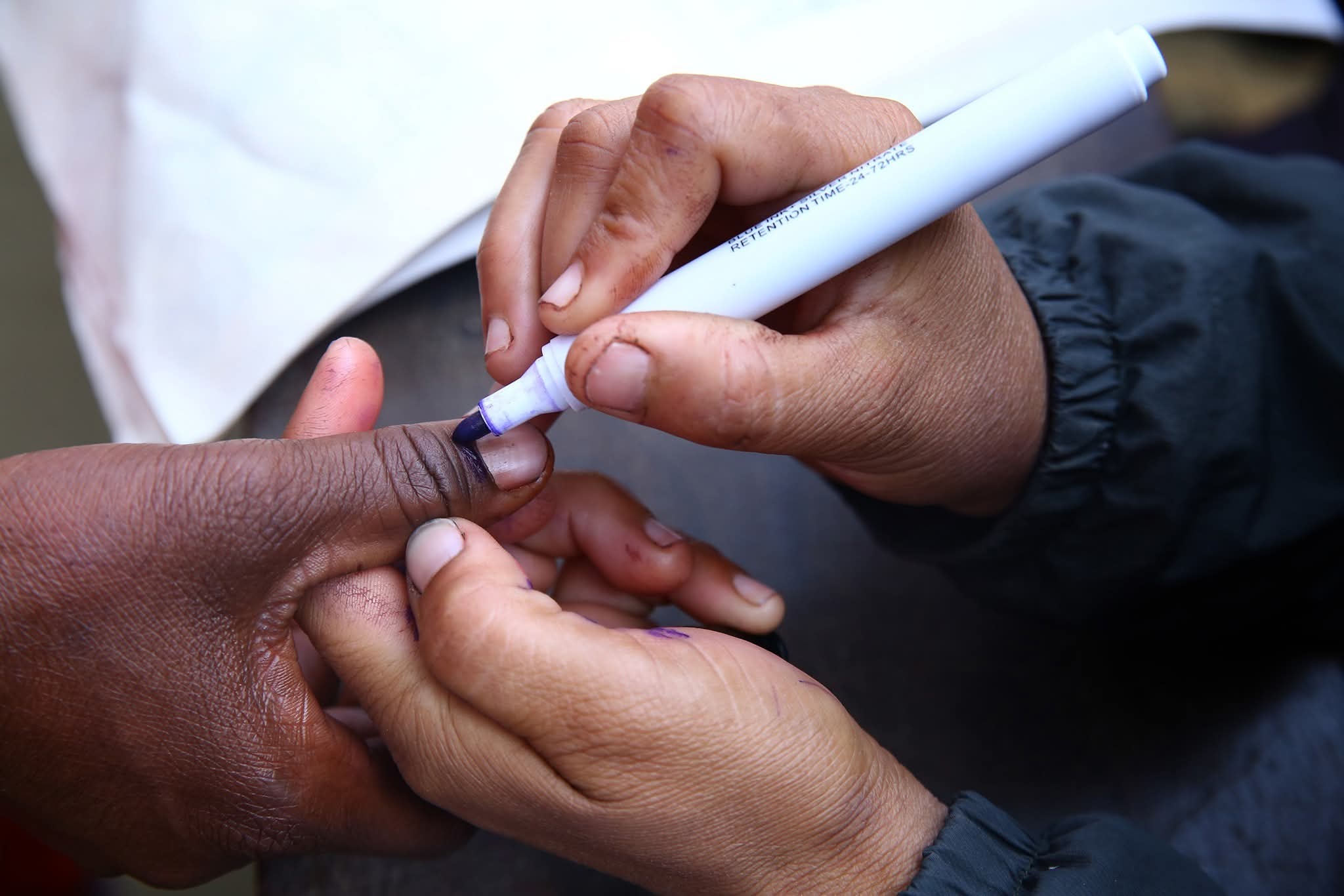 धनुषामा दिउँसो २:३० बजेसम्म ५० प्रतिशतभन्दा बढी मतदान
